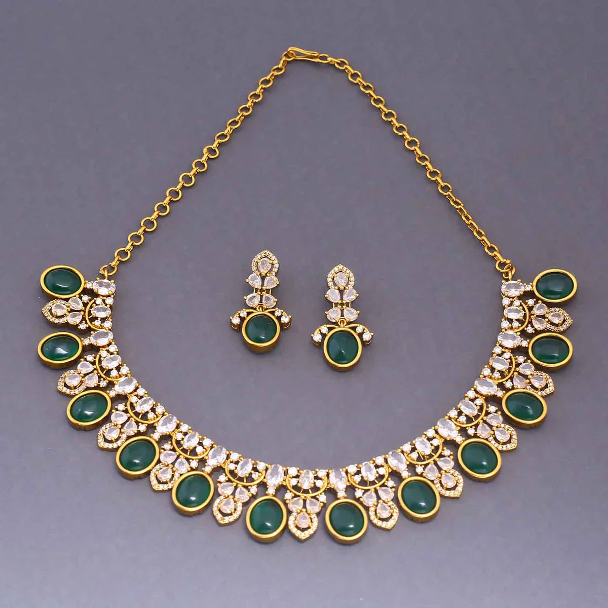 Emerald Rajasi Victorian Jewellery Set - New Arrival