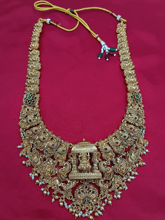 Gold Plated Artificial Stone Studded & Beaded Jewellery Set